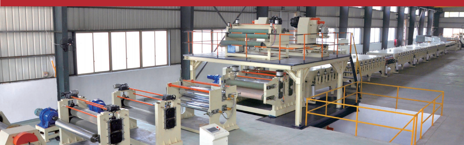 Ligne de production de panneaux composites ondulés en aluminium